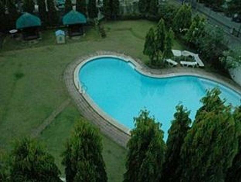 Days Hotel By Wyndham Batangas Eksteriør billede